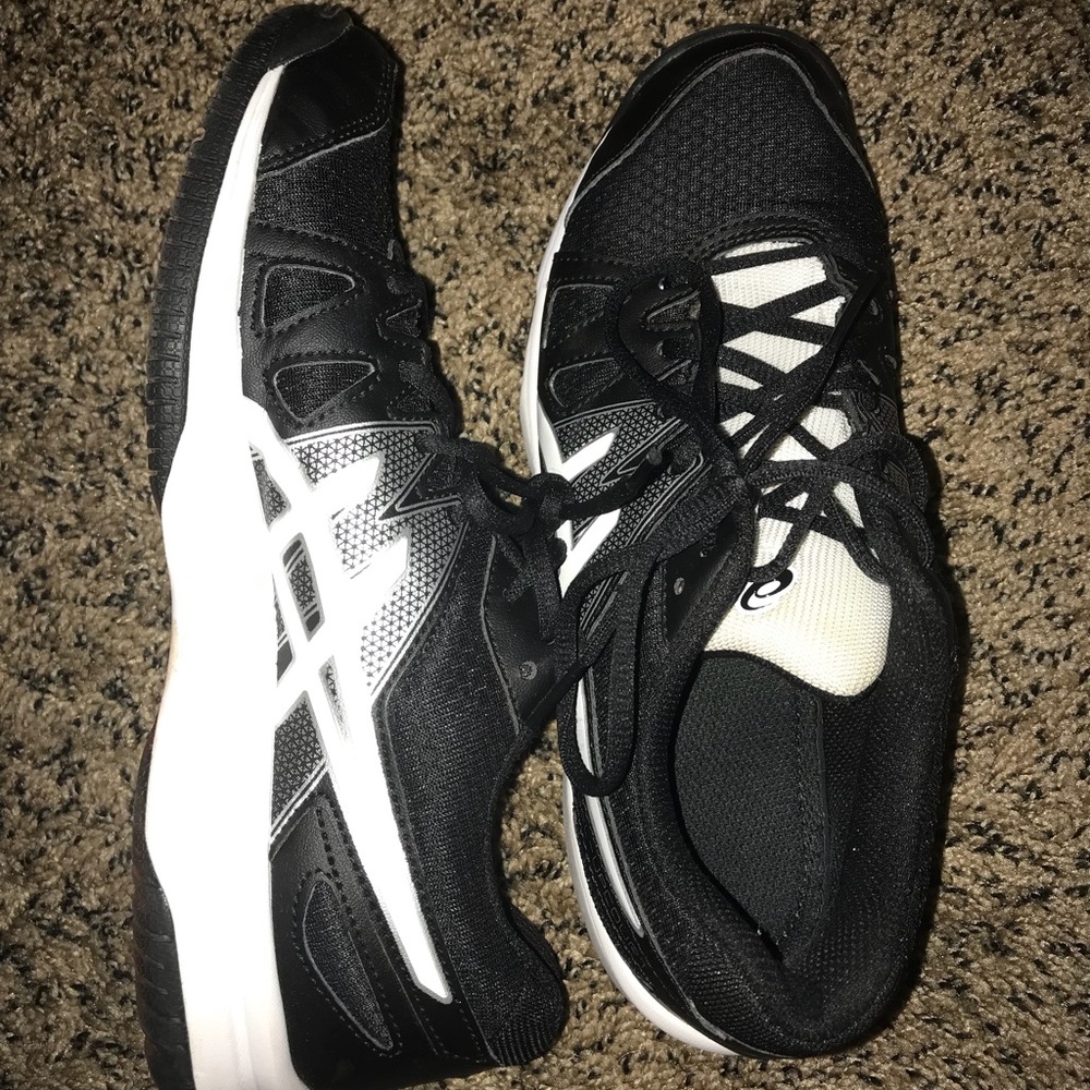ASICS volleyball shoes